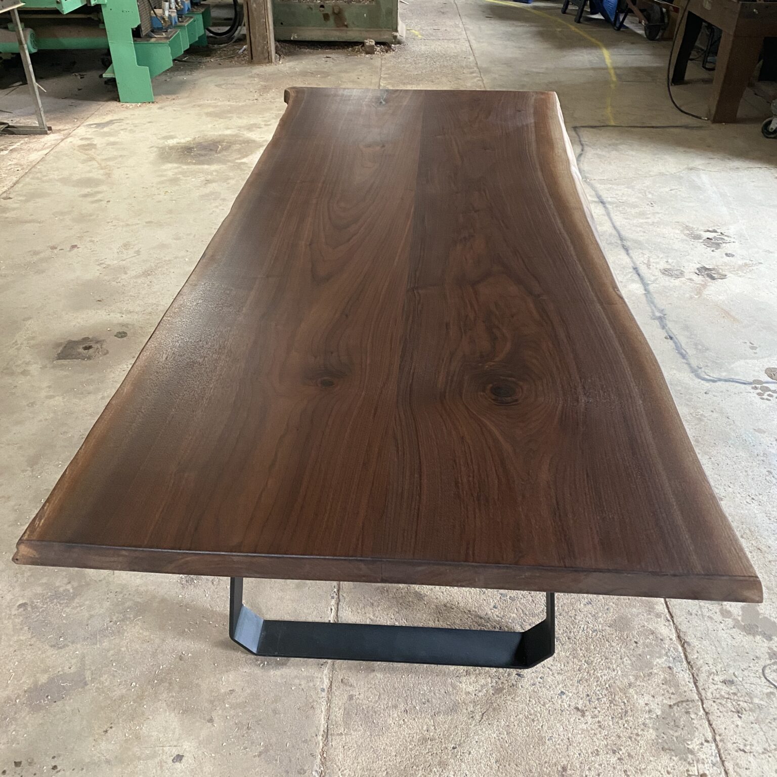 What Is A Bookmatched Live Edge Slab How s It Done Lancaster Live Edge